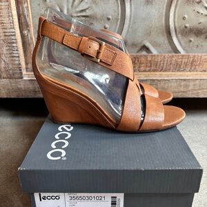 Ecco cognac leather wedge sandals, sz 7.5/38